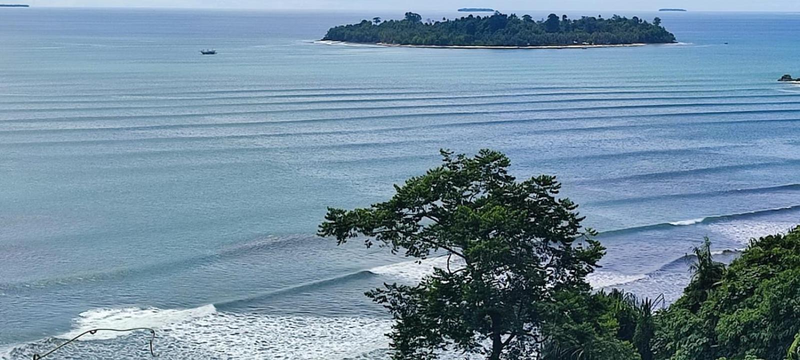 Air Manis Secret Surfcamp Lejlighed Taluk Batung Eksteriør billede