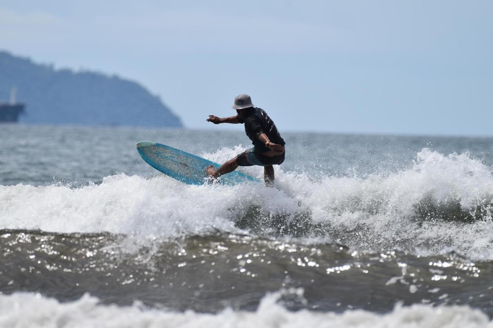 Air Manis Secret Surfcamp Lejlighed Taluk Batung Eksteriør billede
